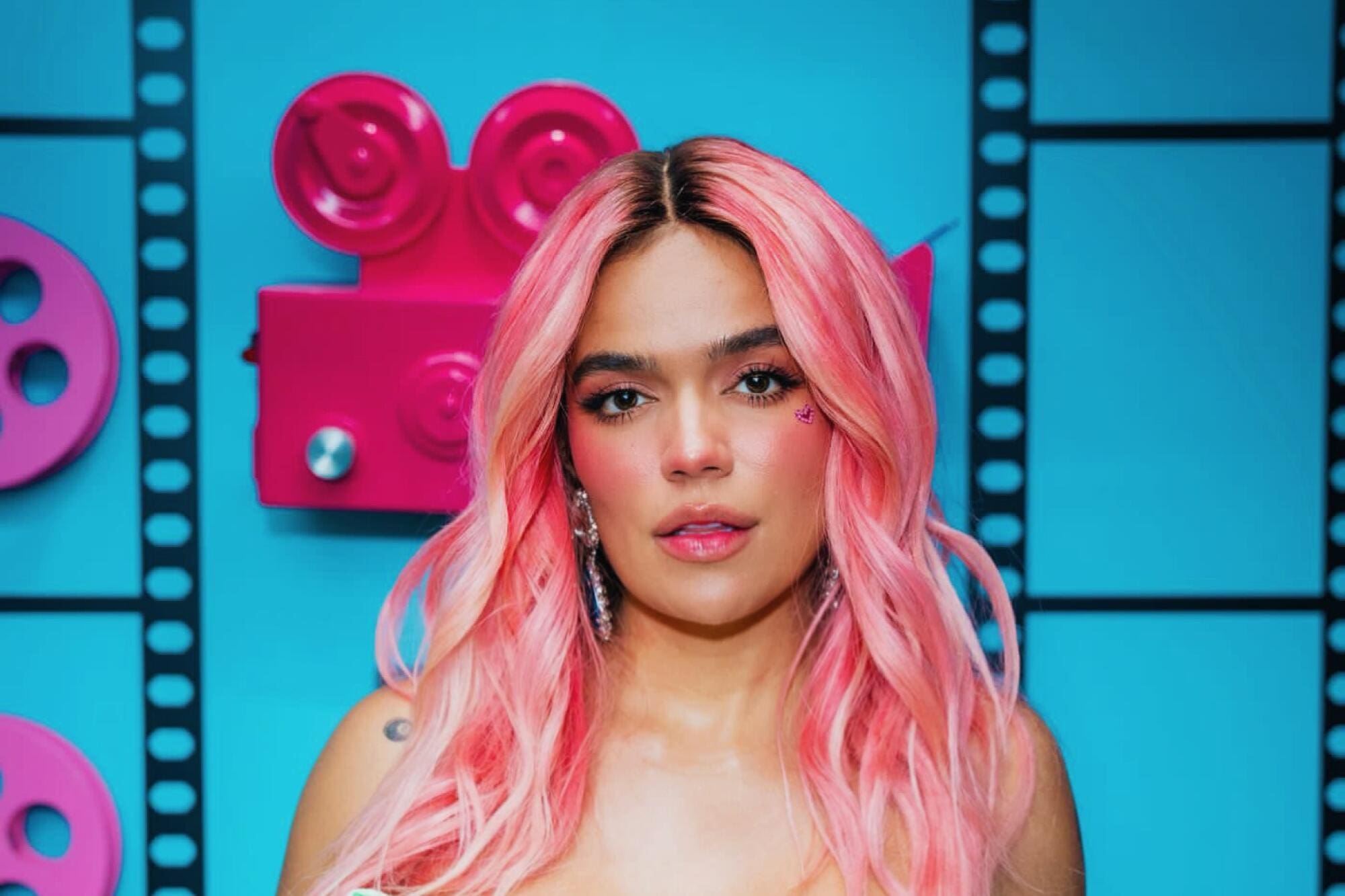 Karol G, Recibira el premio a Mujer del año 2024 en los Billboard Women In Music Awards 1 descargar