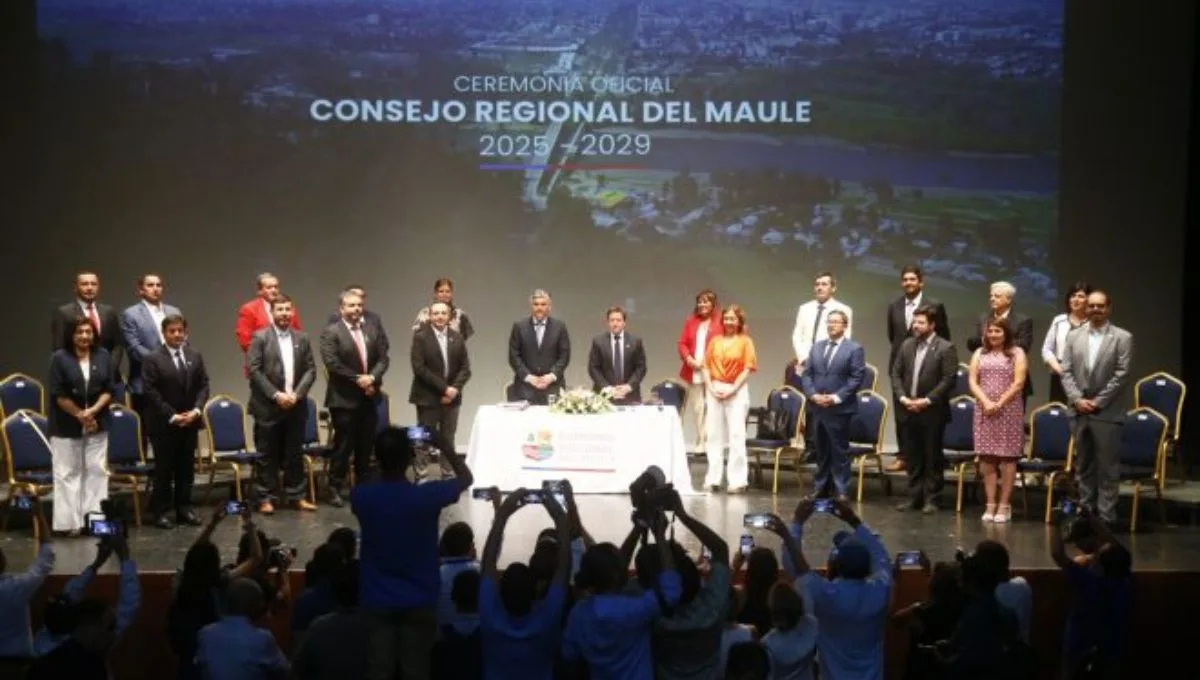 Más de mil personas fueron testigos del juramento del Gobernador Pedro Pablo Álvarez-Salamanca 1 Portada Noticias 5 jpg